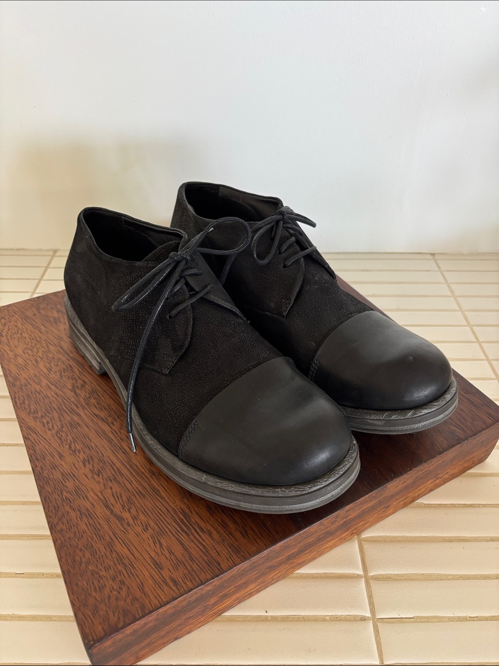 Woman’s Vialis Black Cap-Toe Derby Shoes 40